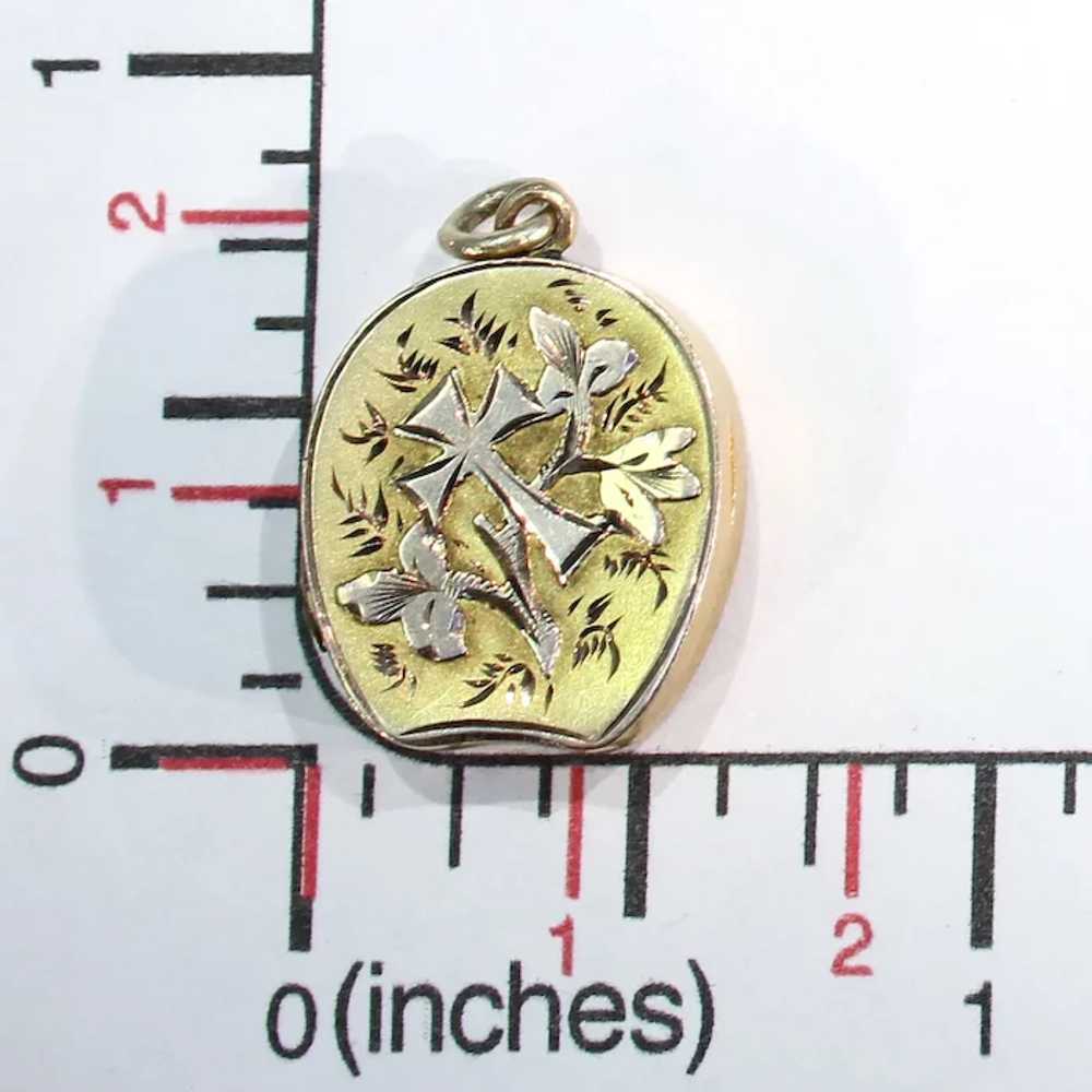 Antique Victorian Gold Flowers and Cross Locket - image 8