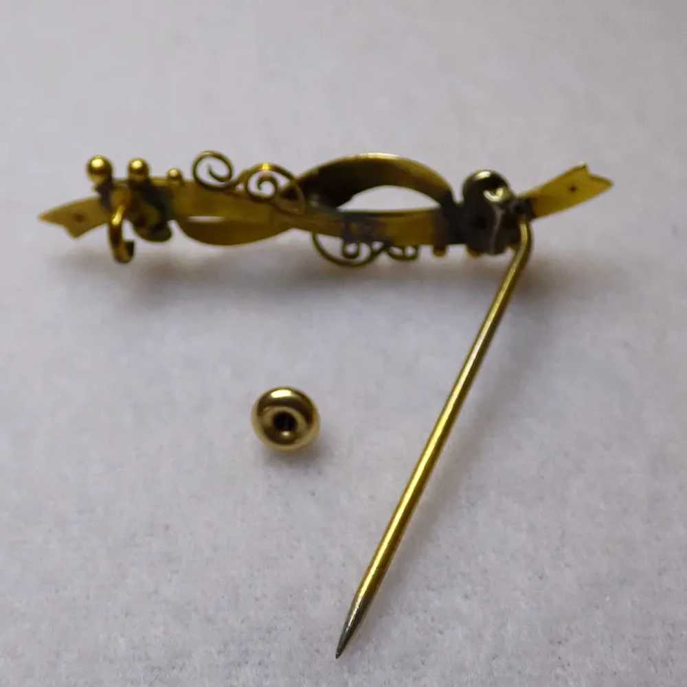 Victorian 10k & Seed Pearl Brooch - image 5