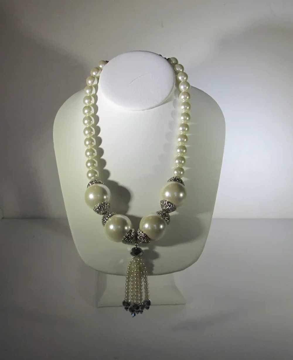 Vintage Faux Pearl Necklace With Lots of Bling - image 11