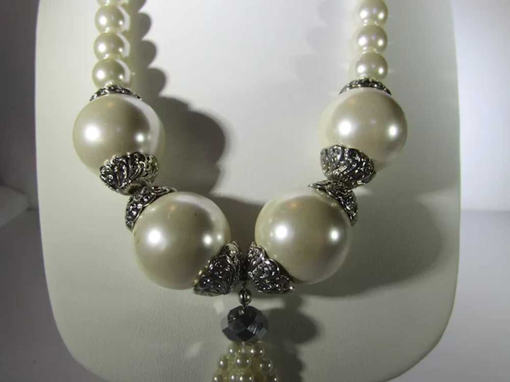 Vintage Faux Pearl Necklace With Lots of Bling - image 4