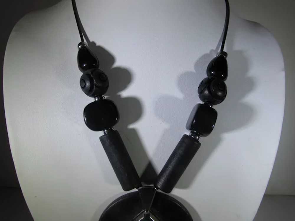 Vintage Chico 1980's Bold Necklace in Black and G… - image 6