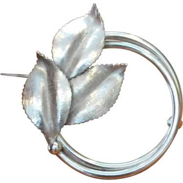 Silver Circle Leaf Brooch Pin - image 1