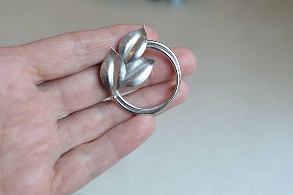 Silver Circle Leaf Brooch Pin - image 6