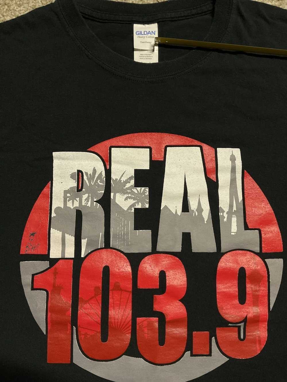 Gildan × Vintage Real 103.9 Las Vegas Radio Stati… - image 2