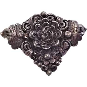Antique Sterling Silver Floral Pin