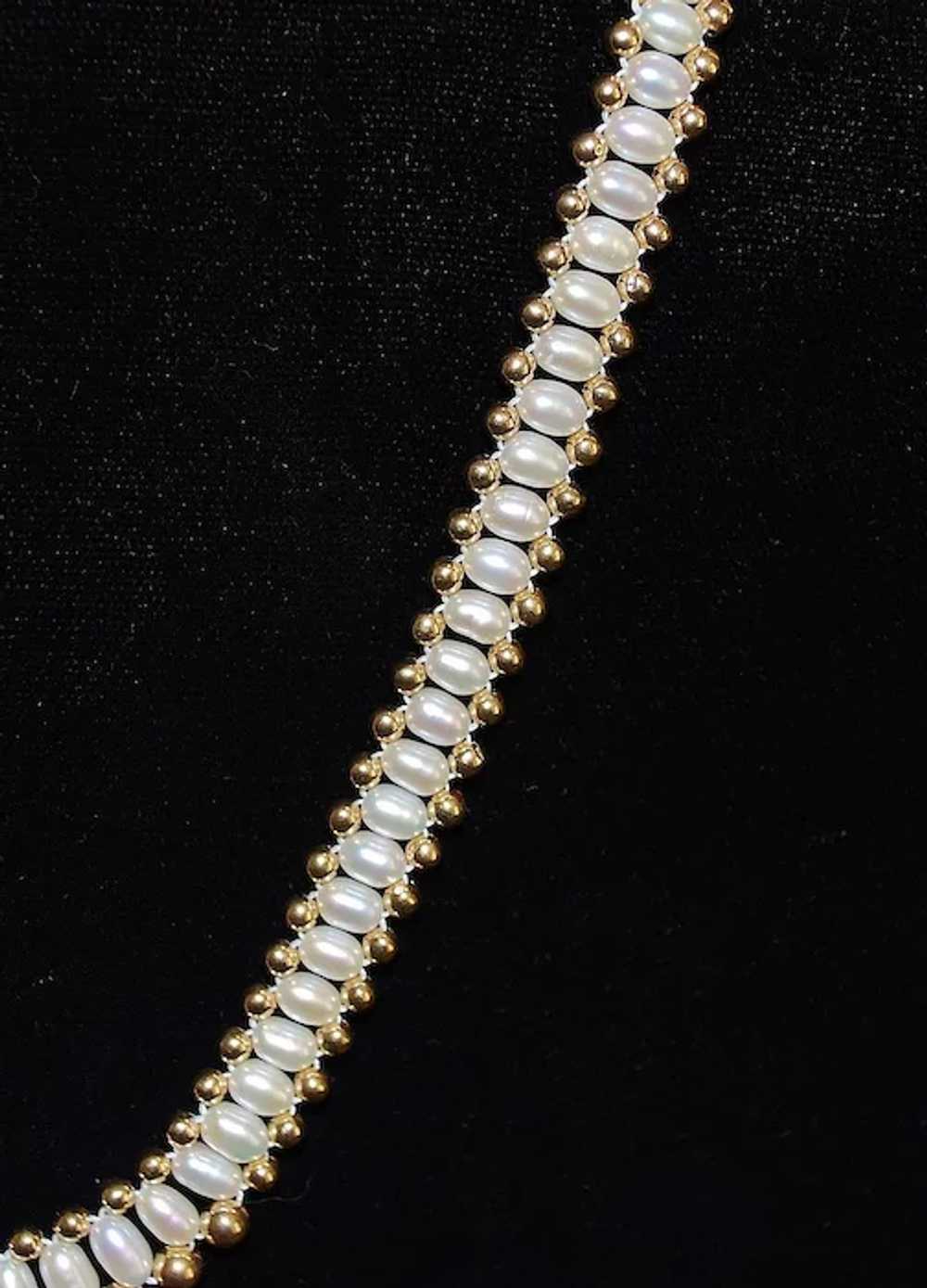 14K Fresh Water Pearl and Gold Necklace - image 4