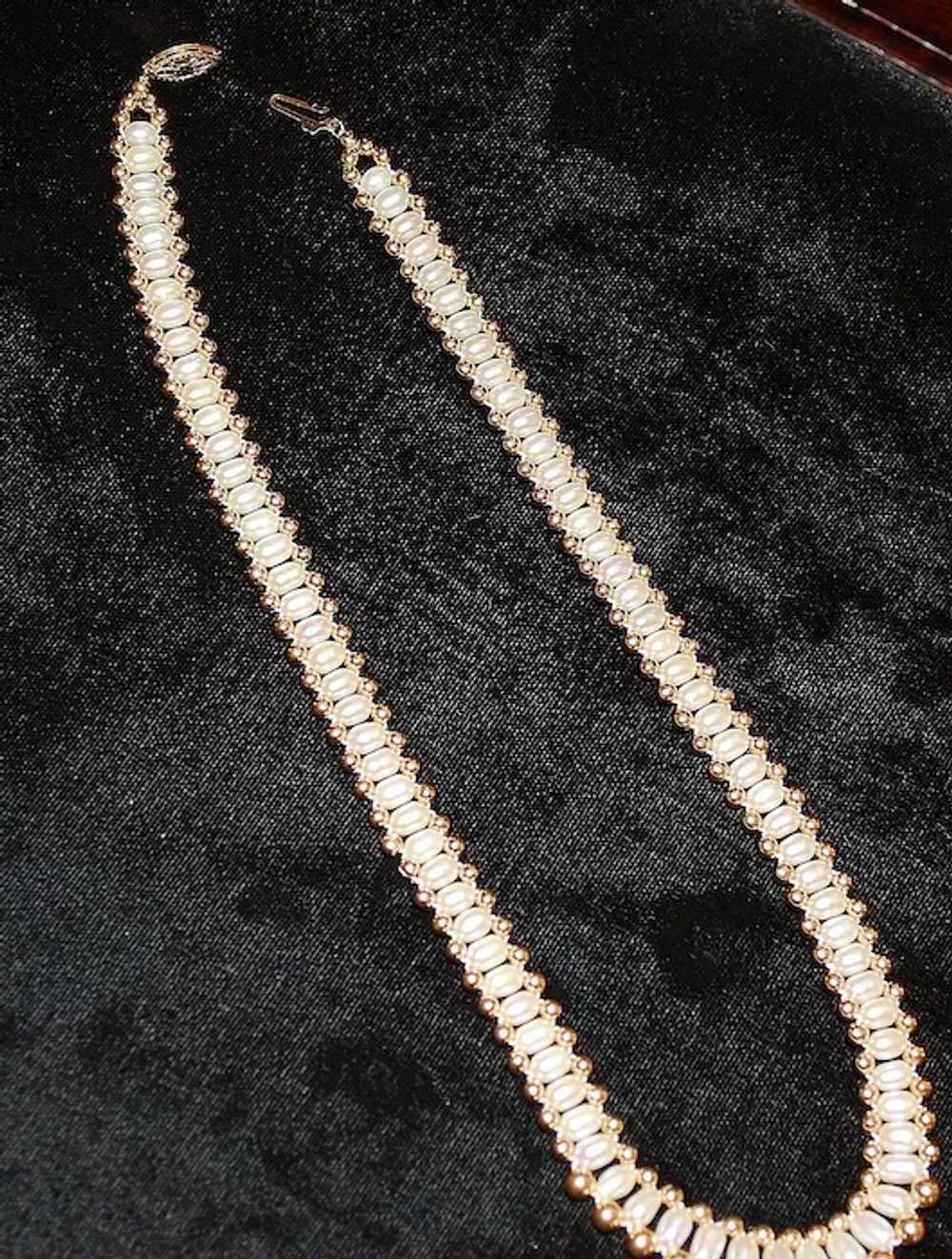 14K Fresh Water Pearl and Gold Necklace - image 6