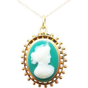 14 Karat Gold Green Genuine Natural Cameo Pendant