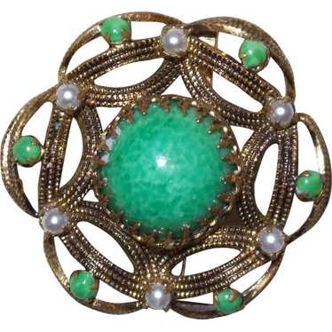 Vintage Faux Jade and Faux Pearl Brooch - image 1