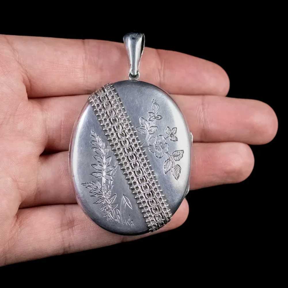 Antique Victorian Floral Locket Sterling Silver - image 10