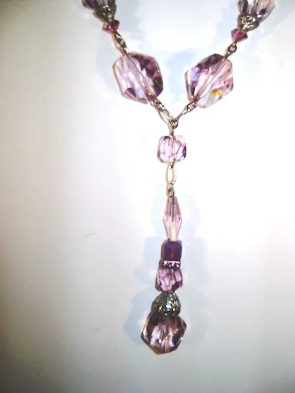 VINTAGE Pink-lavender Crystal Necklace 3 inch drop - image 4