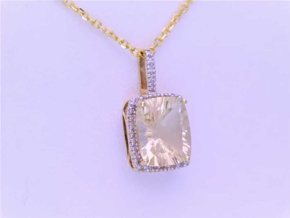 10k Gold Crystal and Diamond Pendant - image 2
