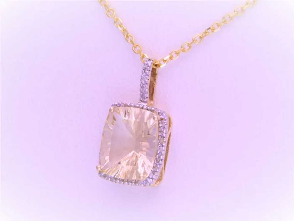 10k Gold Crystal and Diamond Pendant - image 3