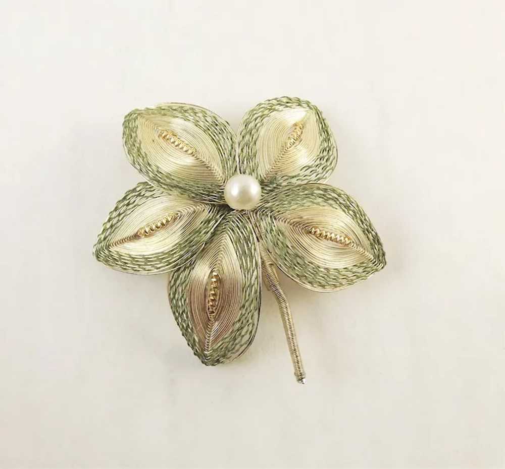 Green and Gold tone Mesh Wire Flower Vintage Broo… - image 3