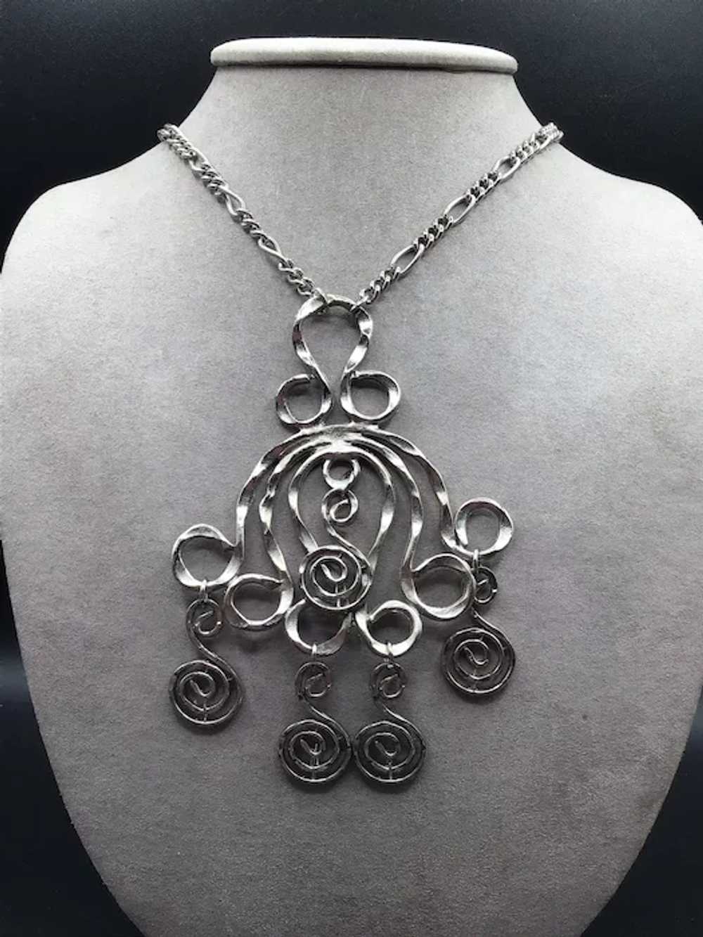 Vintage Big Silver Tone Necklace Oversized Swirls… - image 3