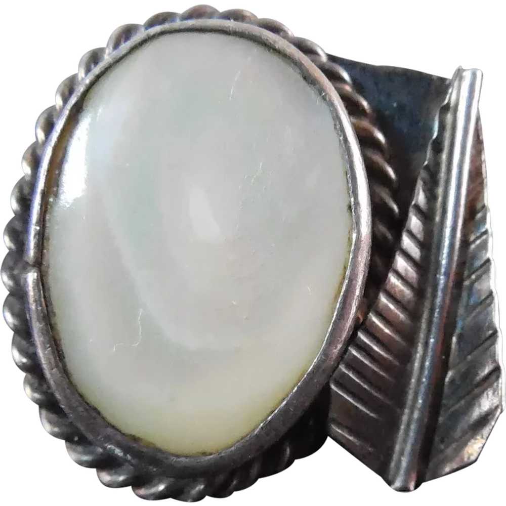 Vintage Split Shank Native American Ring With Iri… - image 1