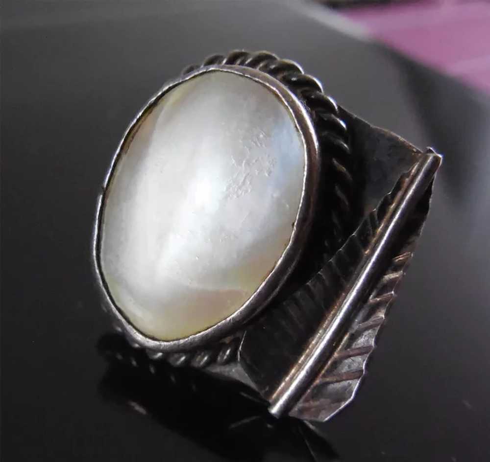 Vintage Split Shank Native American Ring With Iri… - image 2