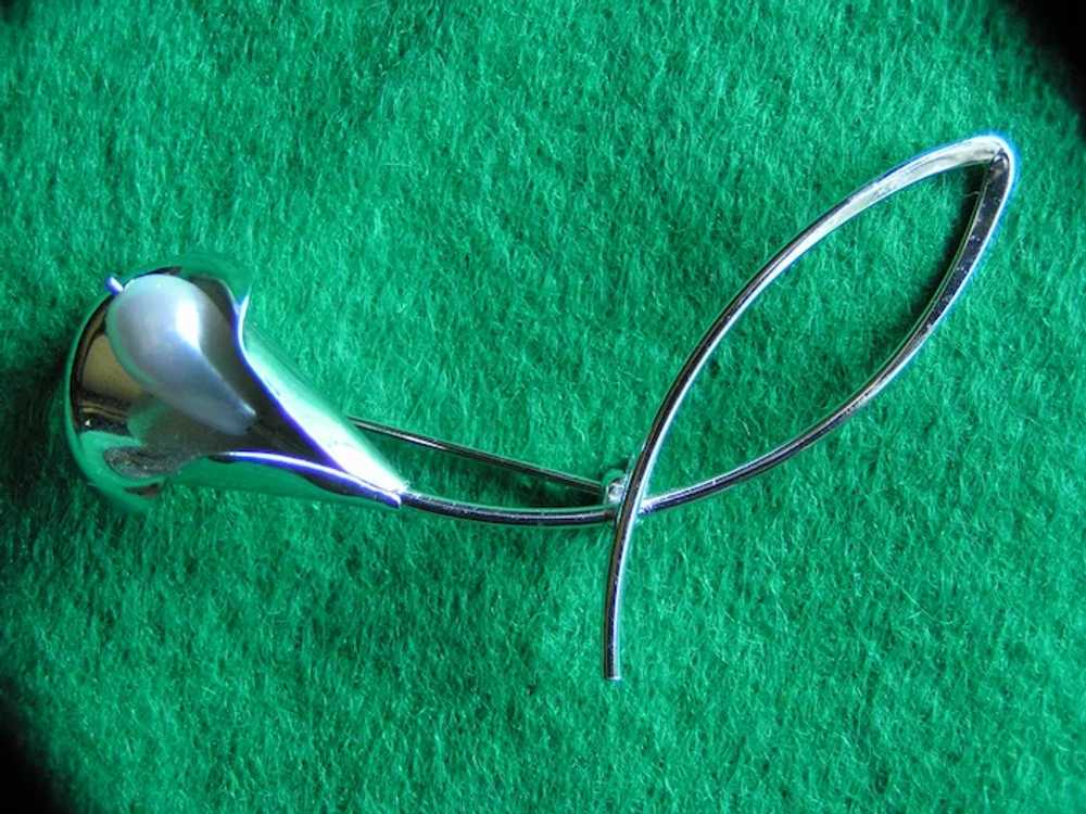 Pair Simple Elegance Beau Sterling Calla Lily Pins - image 6