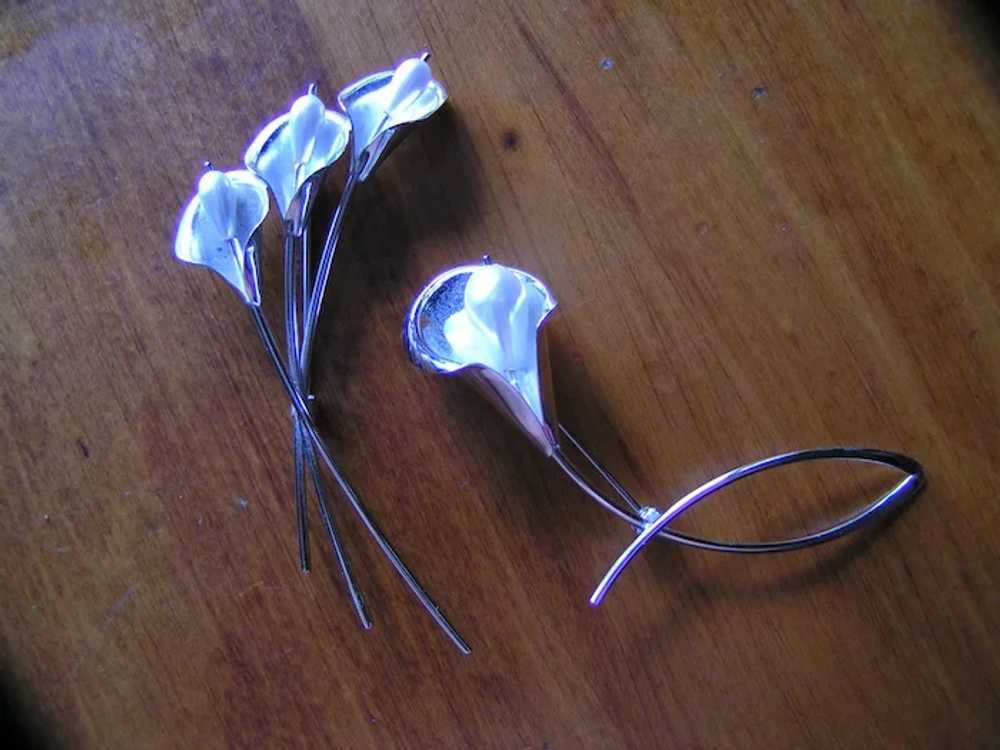 Pair Simple Elegance Beau Sterling Calla Lily Pins - image 8