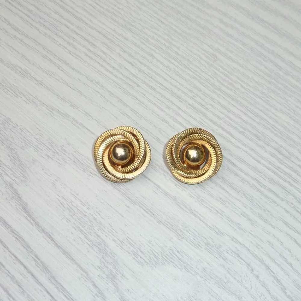 Vogue Spiral Round Gold Tone Clip On Earrings - image 2