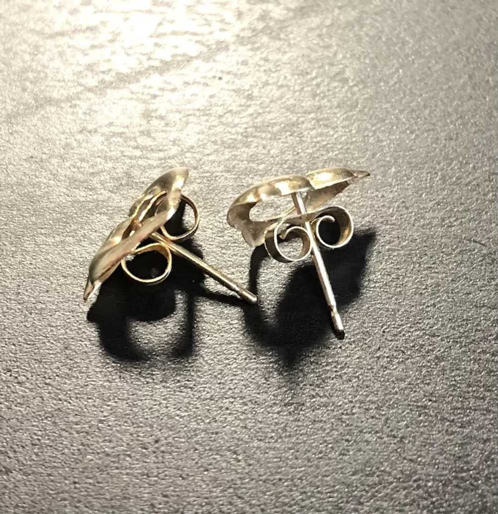 Vintage 14K Gold Two Dolphins Earrings - image 3