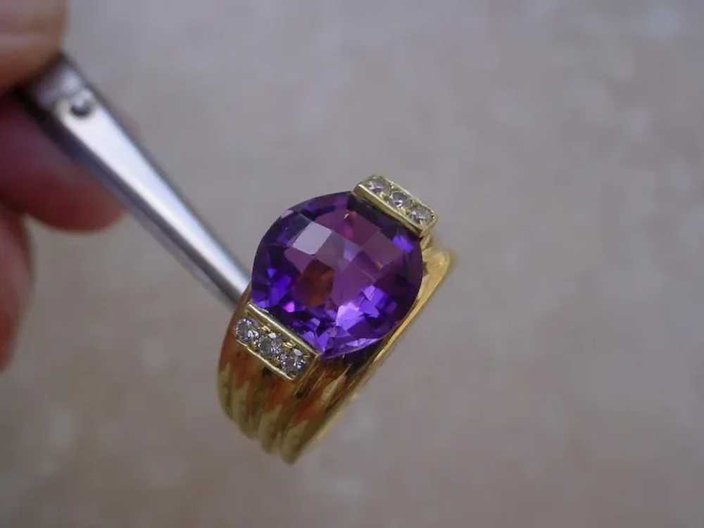 Beautiful 18K Gold Ring, 6.3 Carat Amethyst, 6 Di… - image 2
