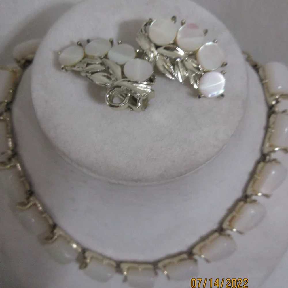 Unsigned Necklace Gold Tone with White Squares & … - image 5