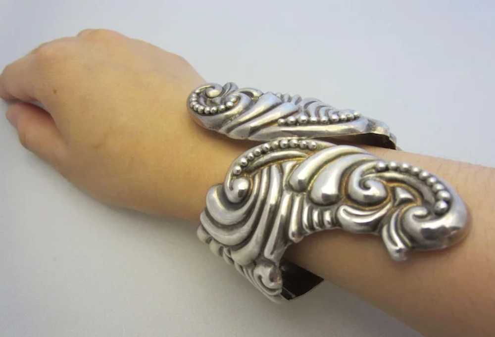 Dramatic Signed Mexican Repoussé Sterling Silver … - image 2