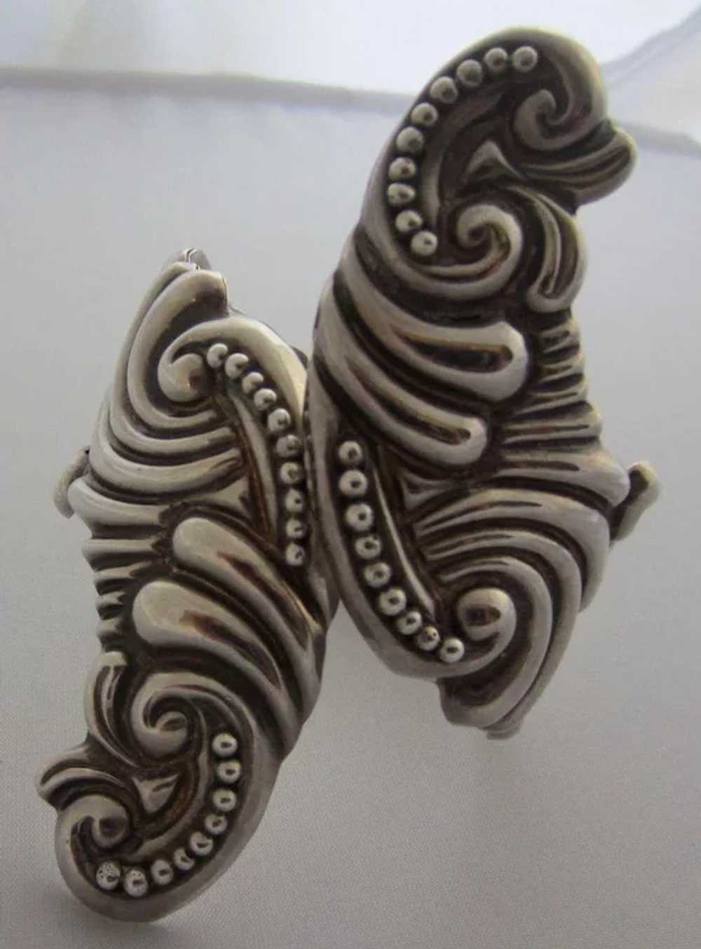 Dramatic Signed Mexican Repoussé Sterling Silver … - image 3