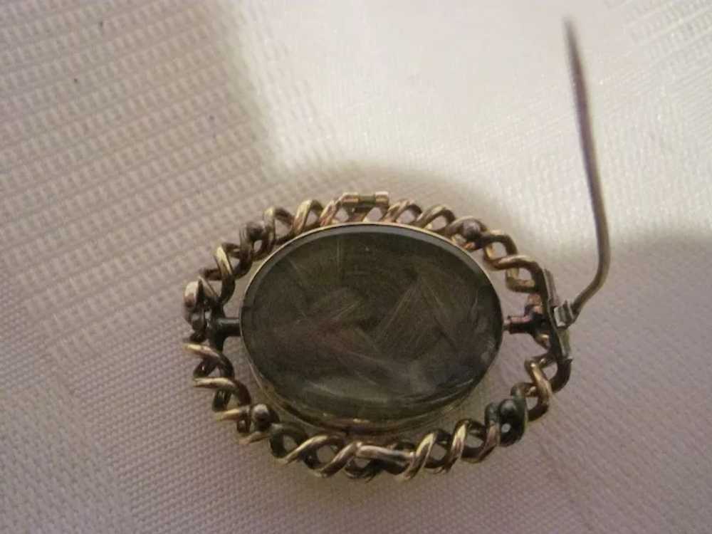 Victorian Mourning Brooch - image 9