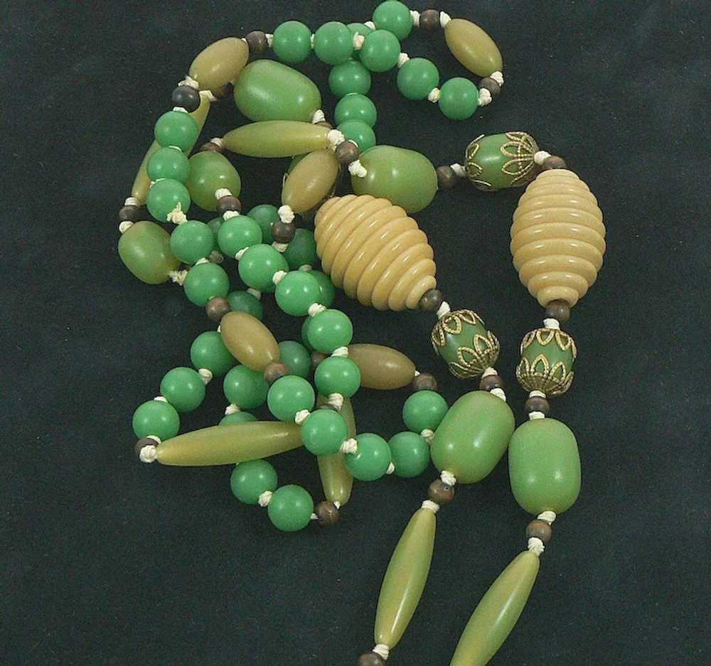 Art Deco Celluloid and Wood Bead Necklace - image 5