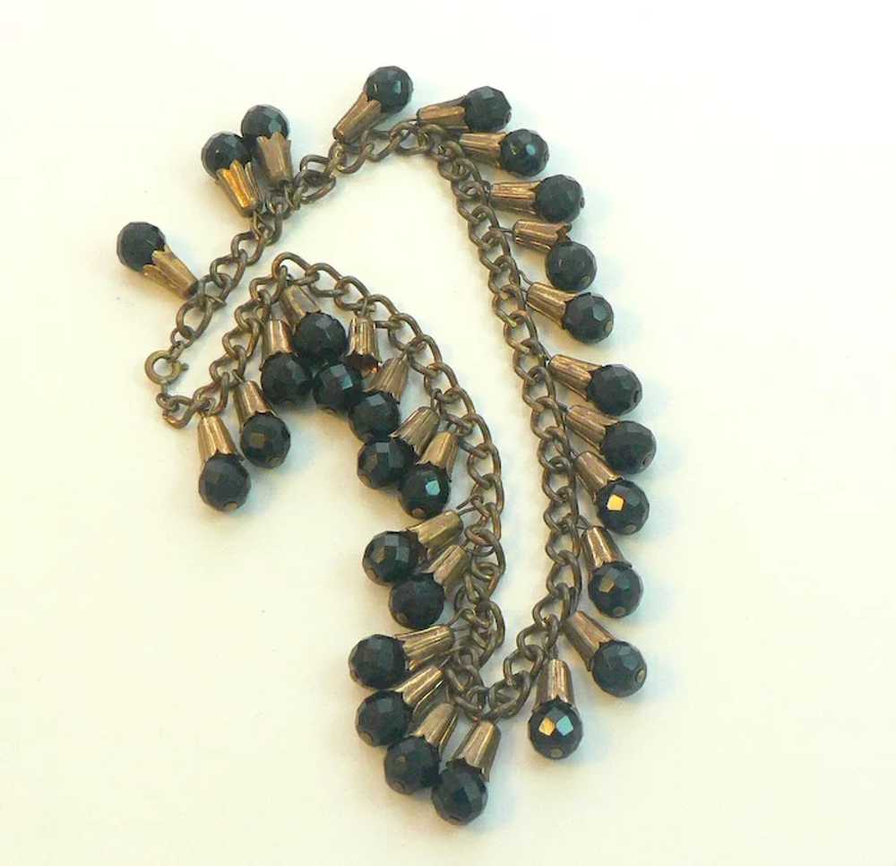 Black Glass and Brass 1940s Necklace - image 5