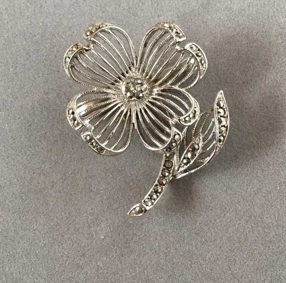 Lisner Flower Silver Tone Brooch with Rhinestones - image 2