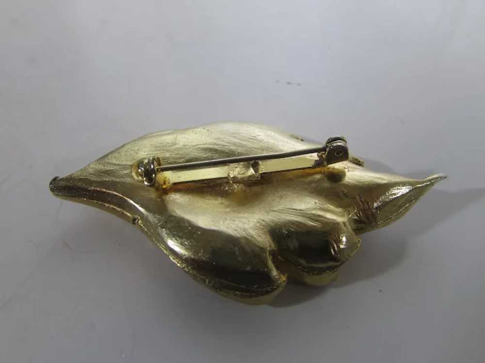 Gold Tone Leaf Pin With Bejeweled Frog - image 7