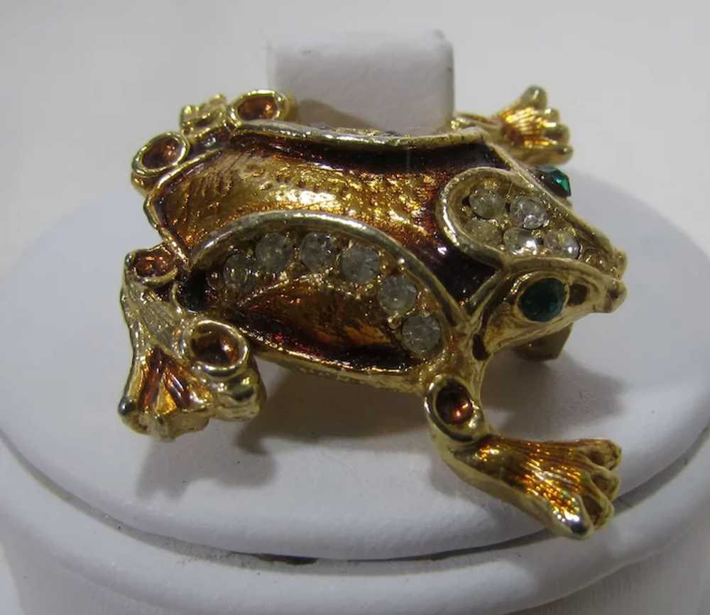 Gold Tone Frog with Green Eyes and Enamelling Enh… - image 5