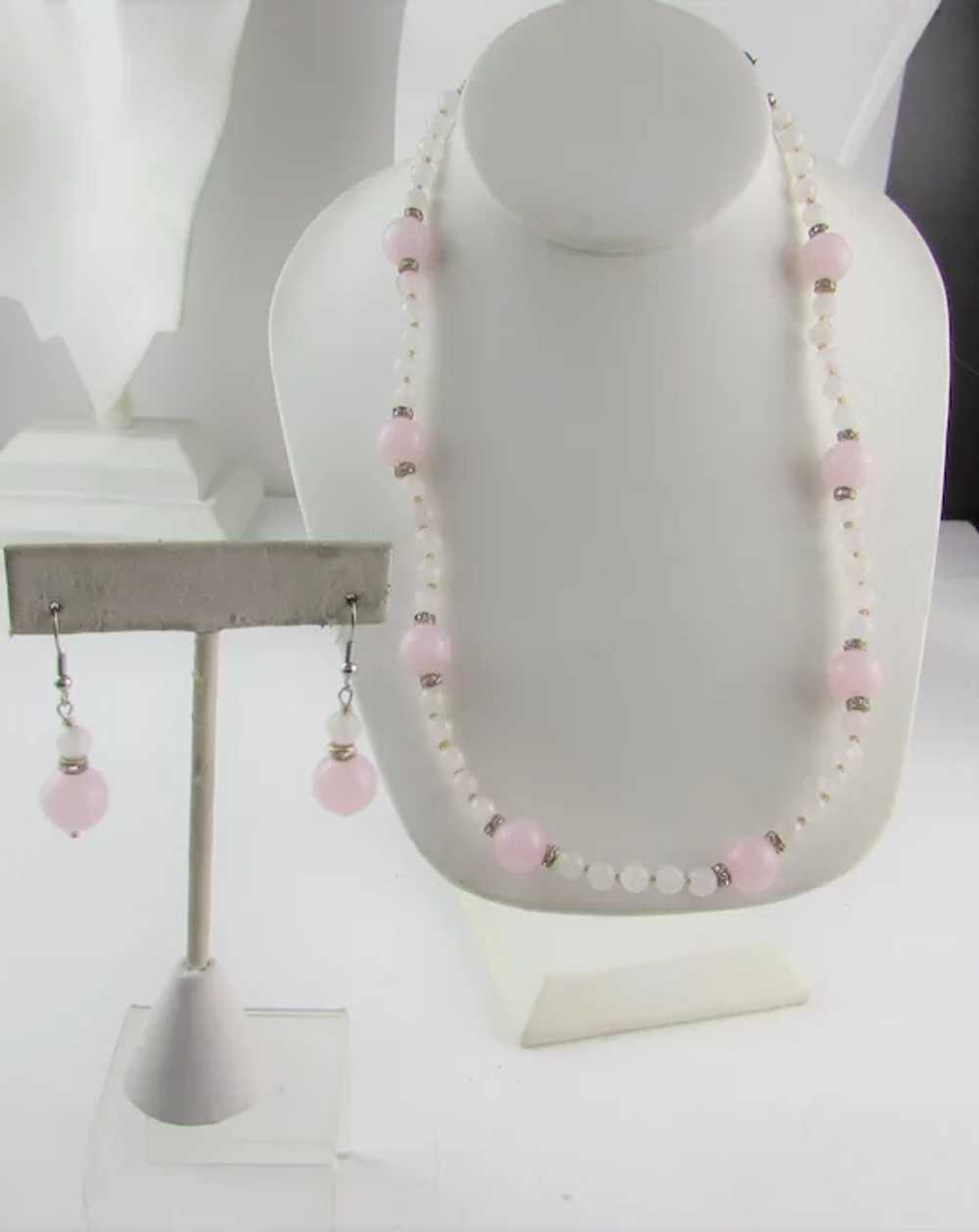 Rose Quartz Beaded Necklace and Matching Earrings… - image 7