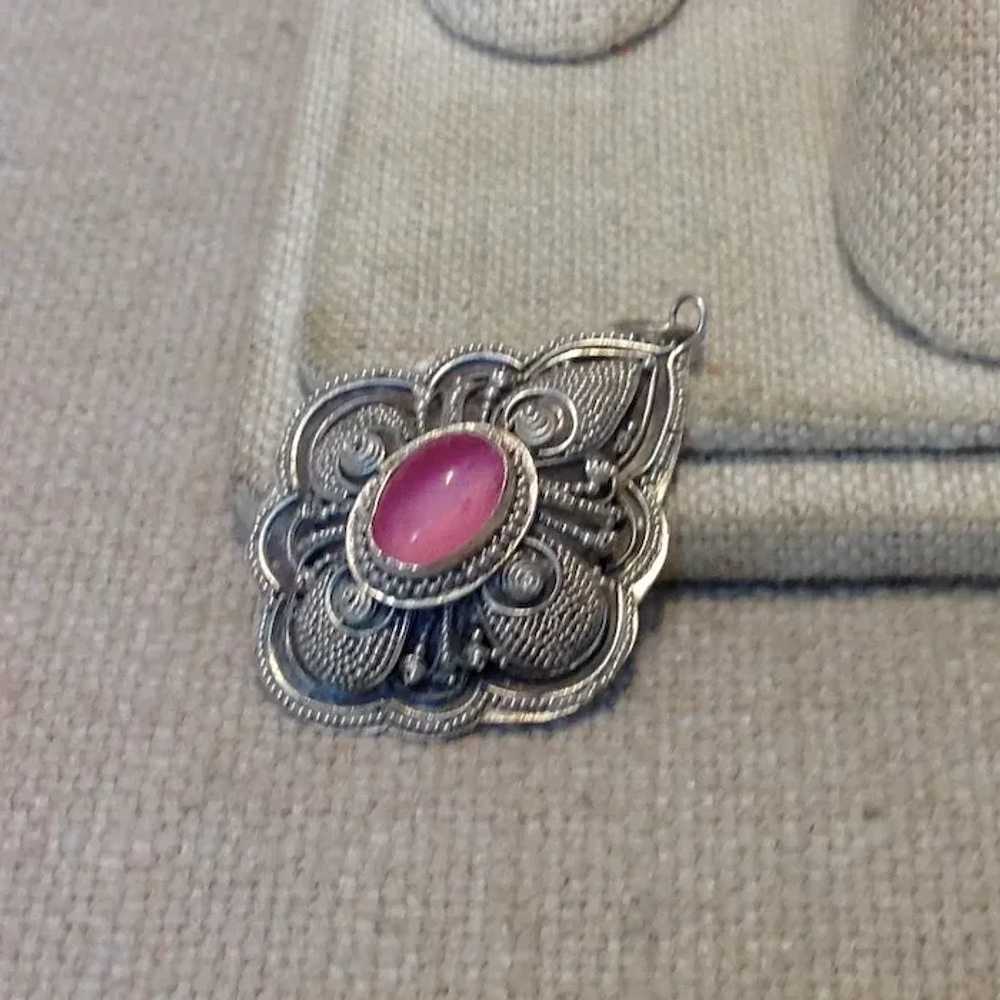 Sterling Pink Cabochon Cat's Eye Pendant - image 3