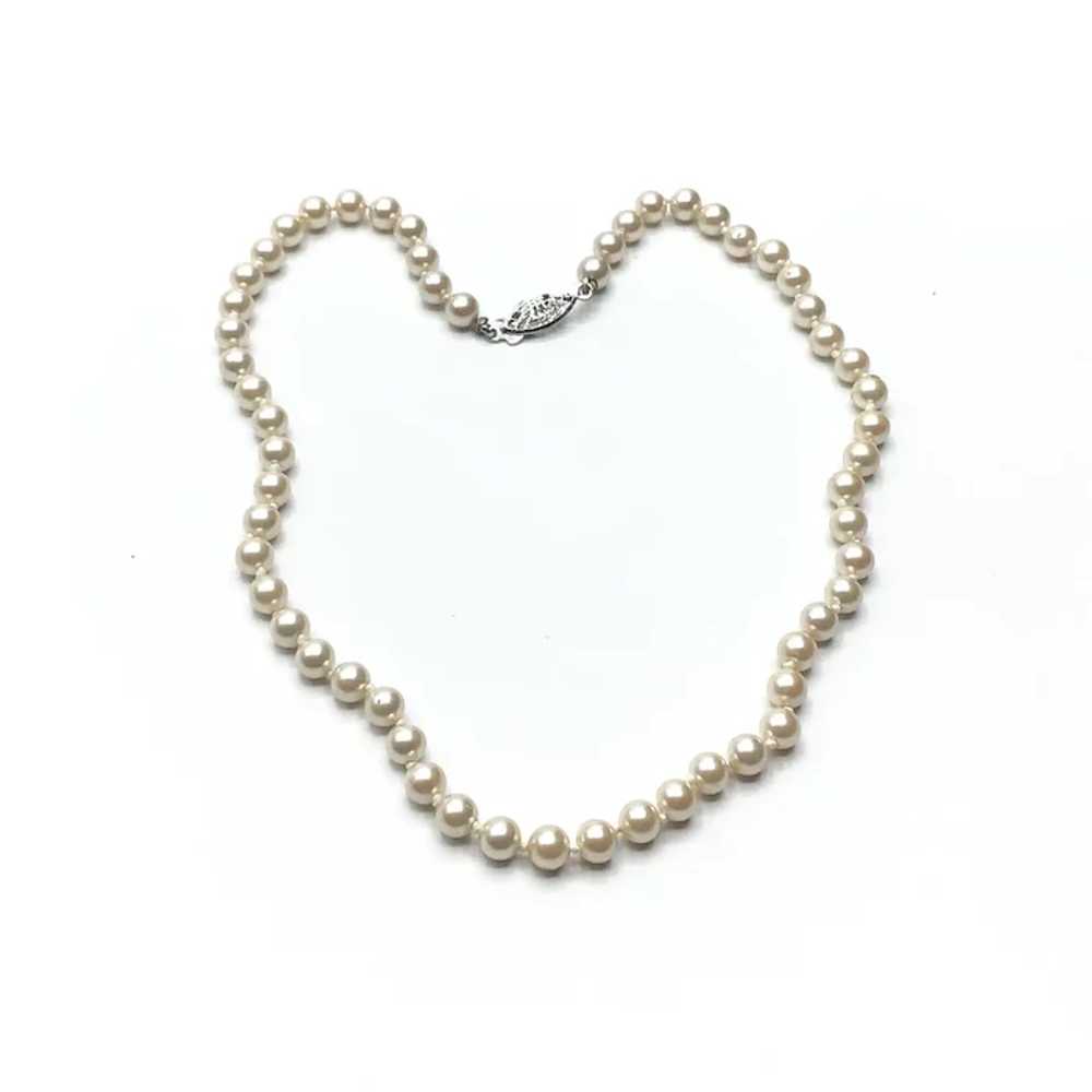 Single Strand Simulated Knotted Pearl Necklace - image 2