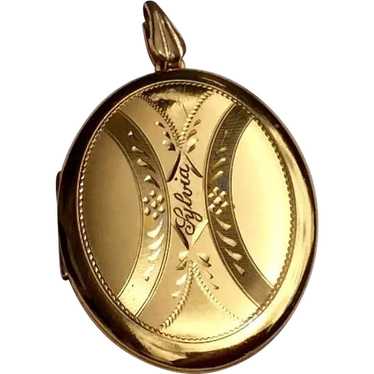 Vintage Gold Tone Metal Oval Double Photo Locket