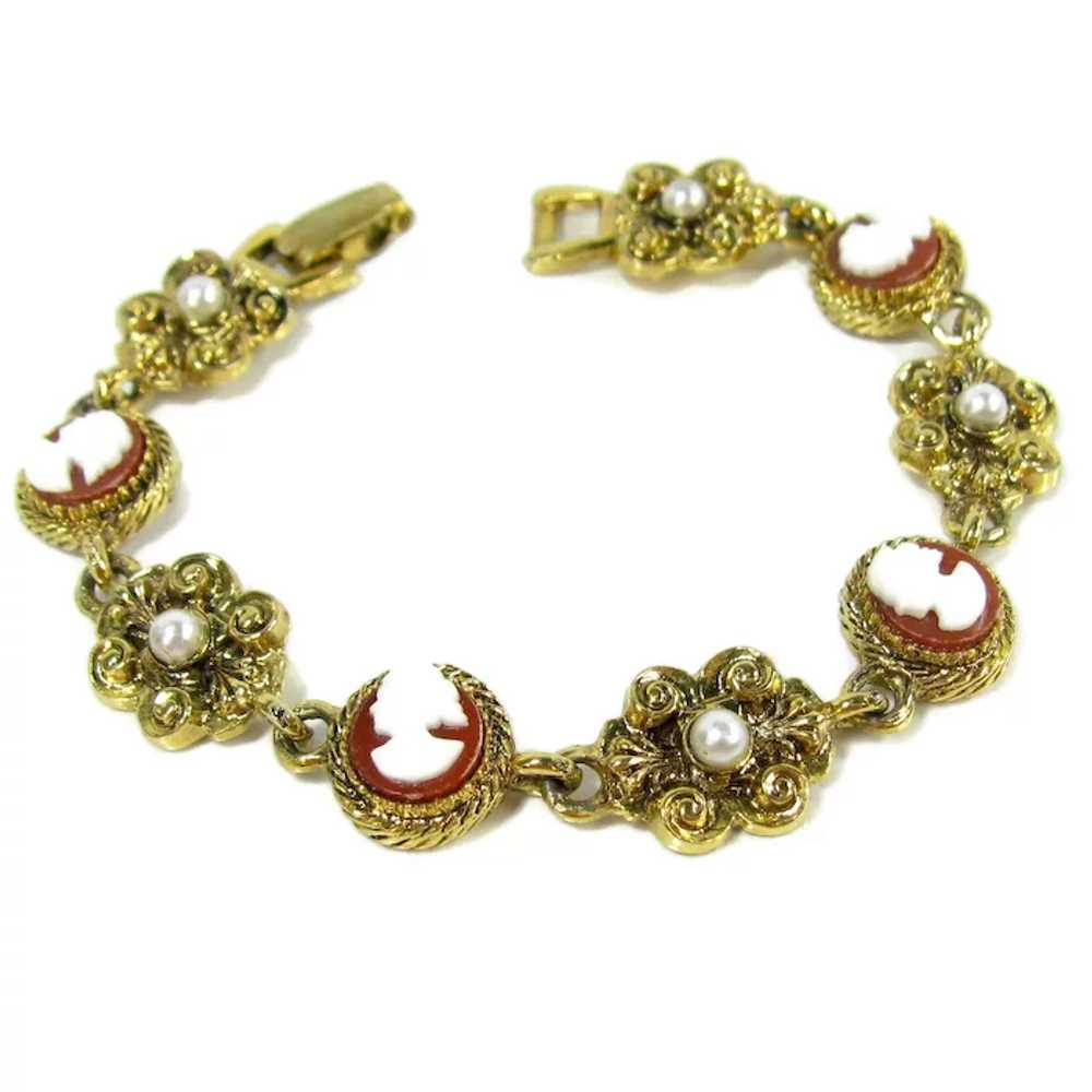 Vintage Art Jewelry Co. Cameo Faux Pearl Bracelet - image 2