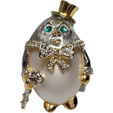 KJL Vintage Gold-Tone Rhinestone Faux Pearl  Hump… - image 1