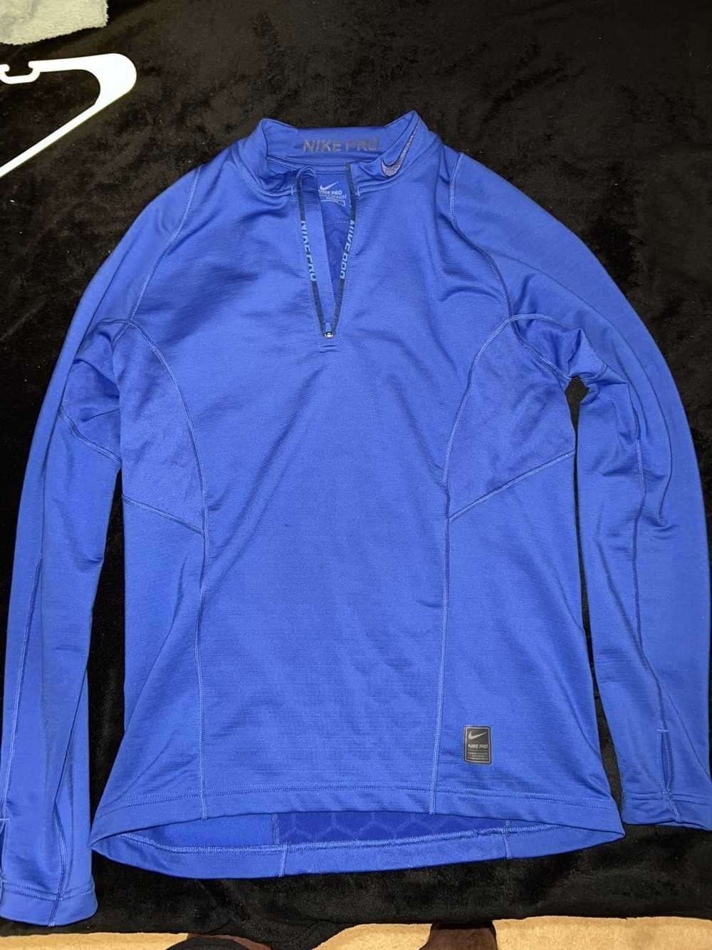 Nike Nike warm weather pullover - image 1