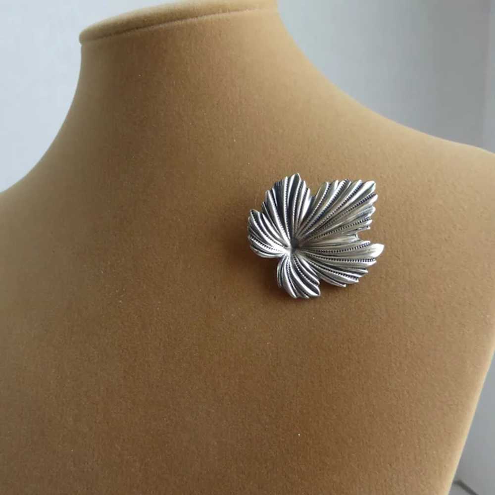 Sterling Silver JEWELART Maple Leaf Brooch /Pin - image 2