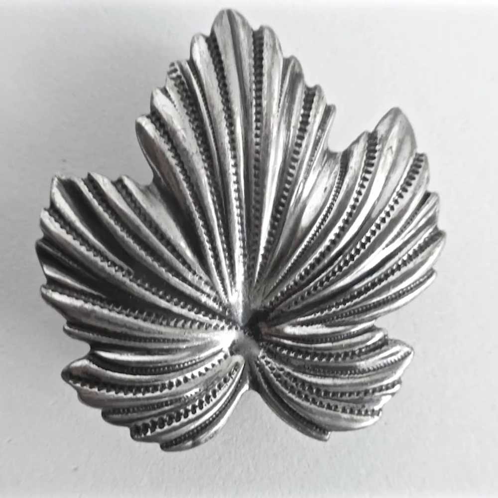 Sterling Silver JEWELART Maple Leaf Brooch /Pin - image 3