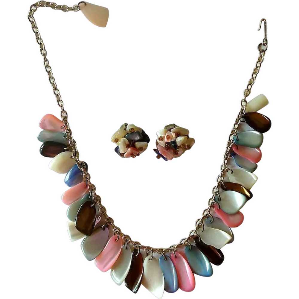 Tinted Mother of Pearl Bib Necklace & Earrings Set - image 1