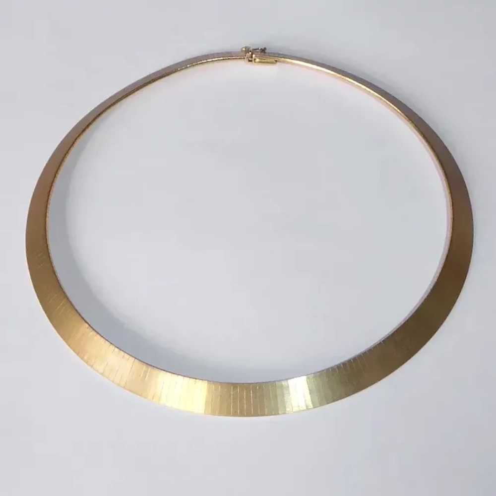 Mid-Century 14k Wide Choker Necklace - image 3