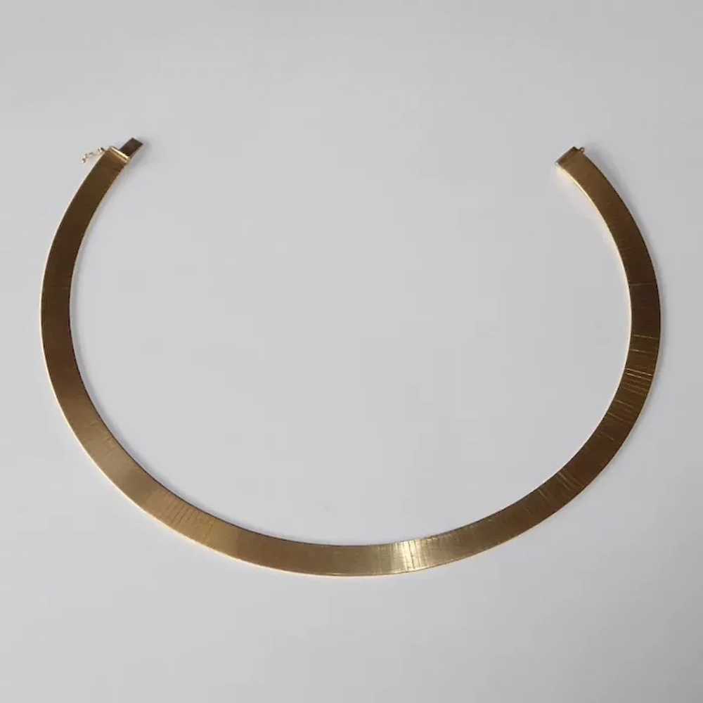 Mid-Century 14k Wide Choker Necklace - image 5
