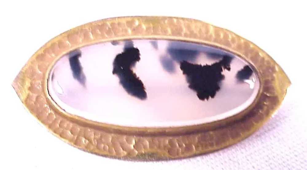 Exquisite Antique Moss Agate & Gold Pin - image 3