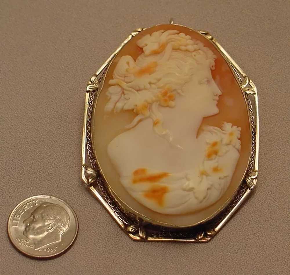 Very Large Antique 14k Gold Shell Cameo Pendant/B… - image 2