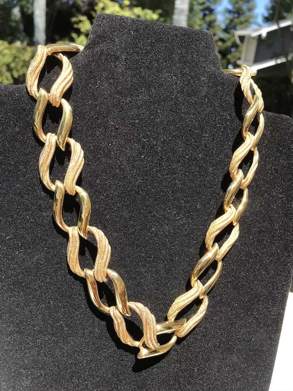 Vintage Napier "Geometric Gold Tone"  Necklace, U… - image 3